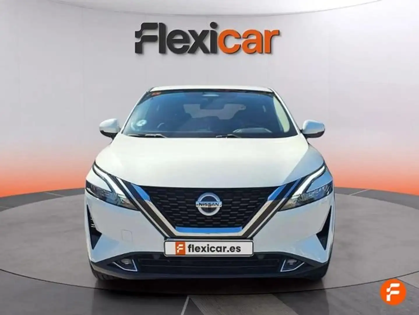 Nissan Qashqai DIG-T 103 kW (140 CV) E6D ACENTA Blanco - 2