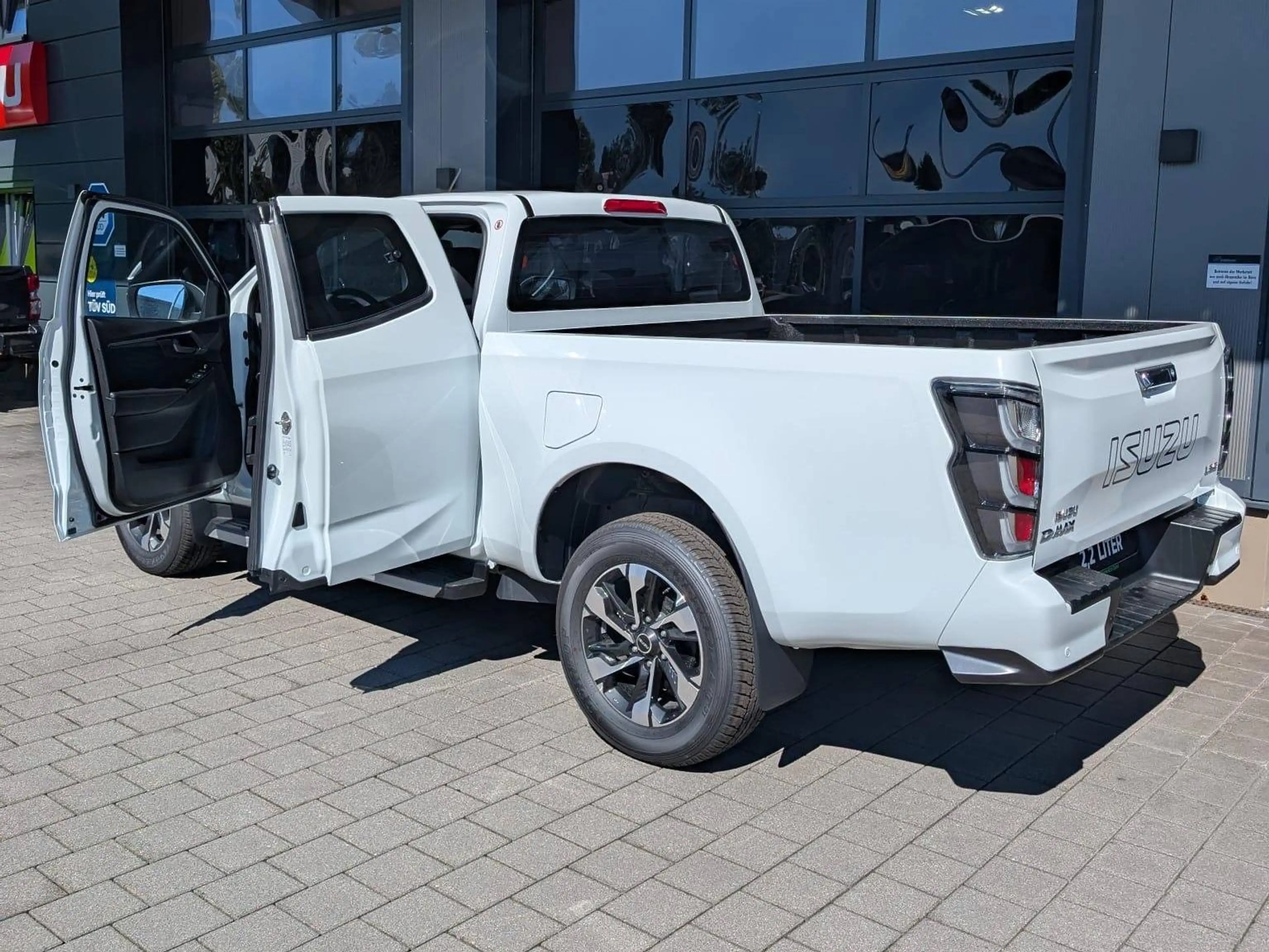 Isuzu D-Max Single Cab 4WD LSE Allrad LED — photo 6