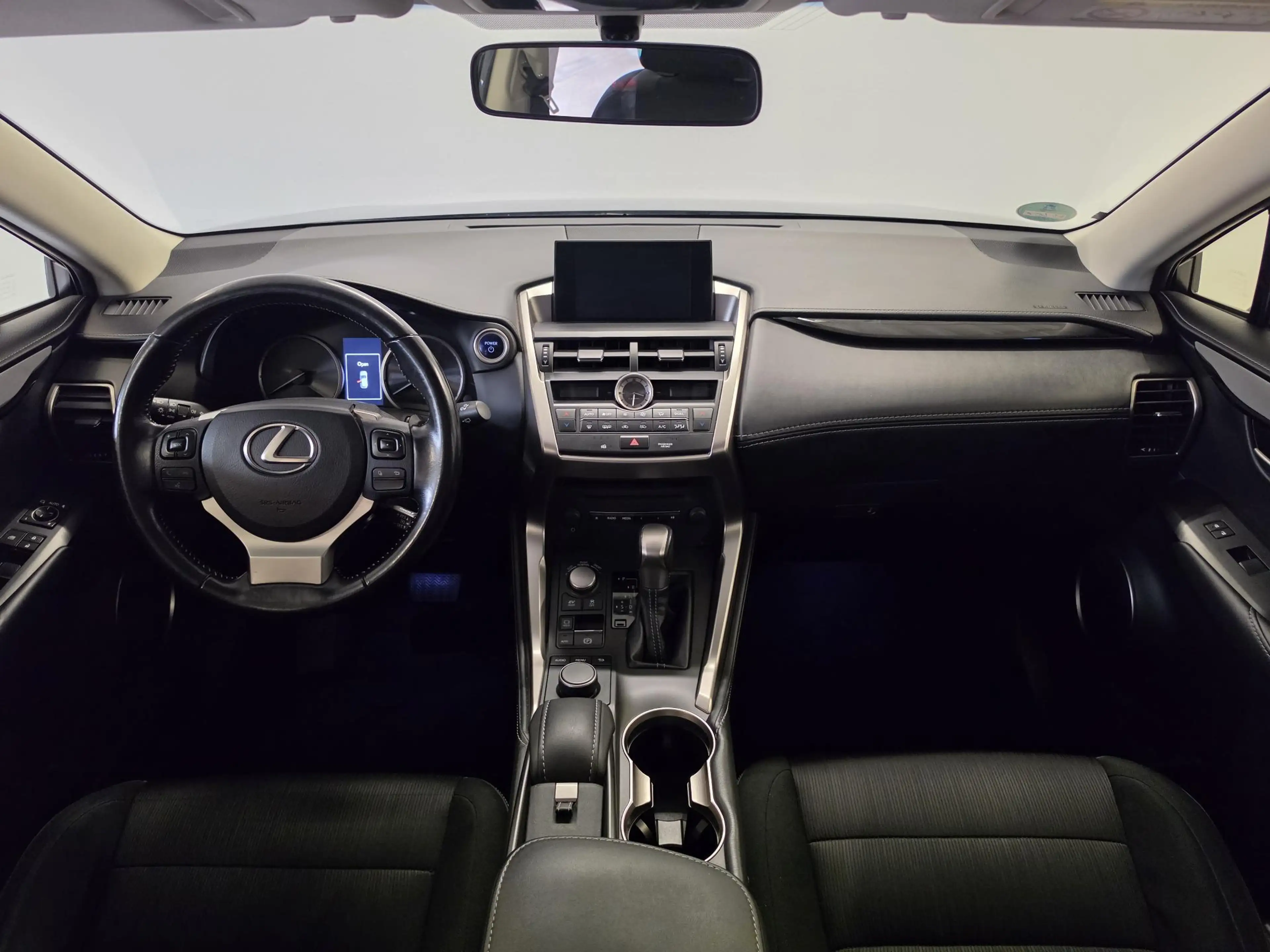 Lexus NX 300h | Navigatie | Climate Control | Cruise Control | A — photo 6