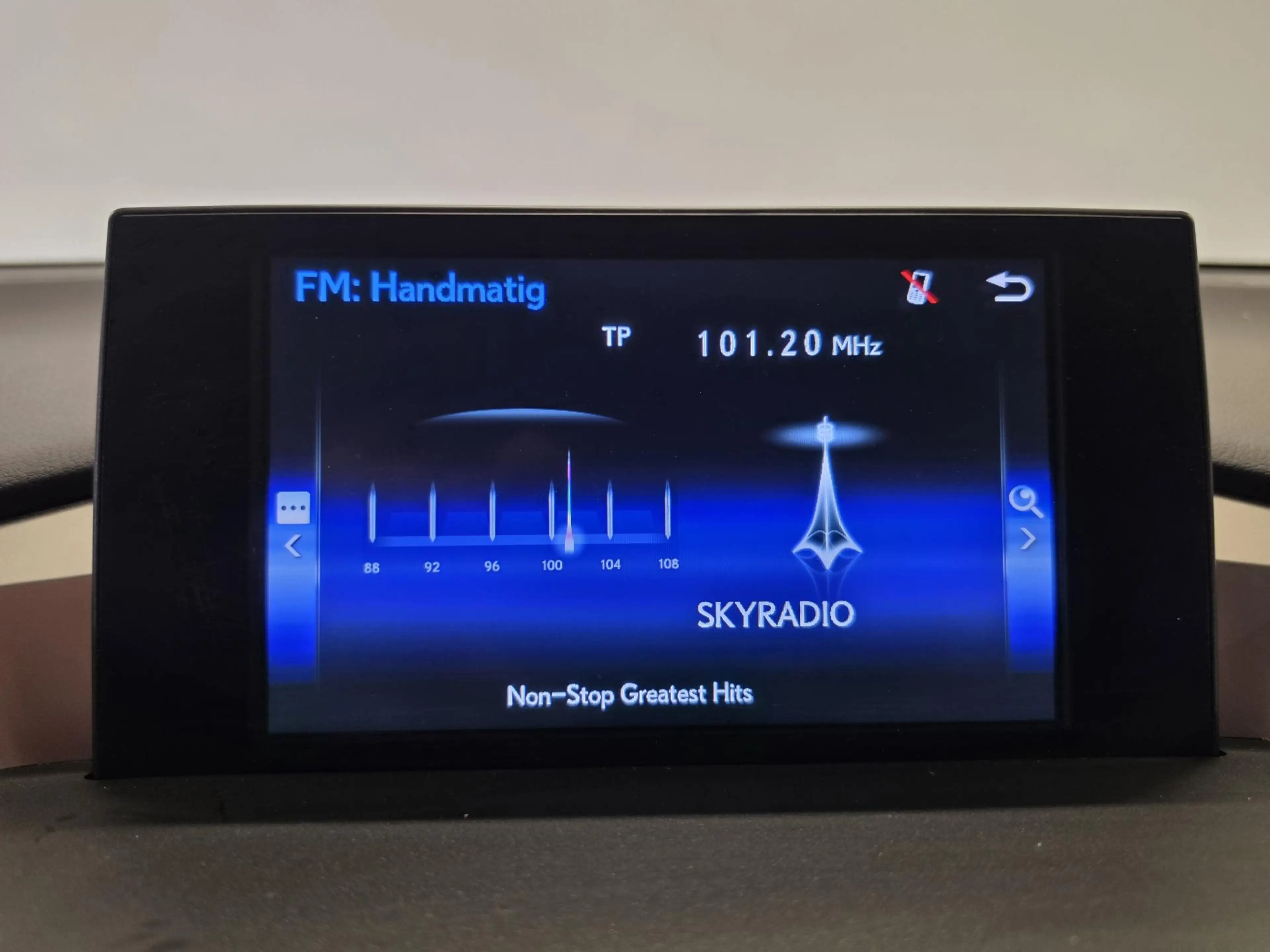 Lexus NX 300h | Navigatie | Climate Control | Cruise Control | A — photo 33