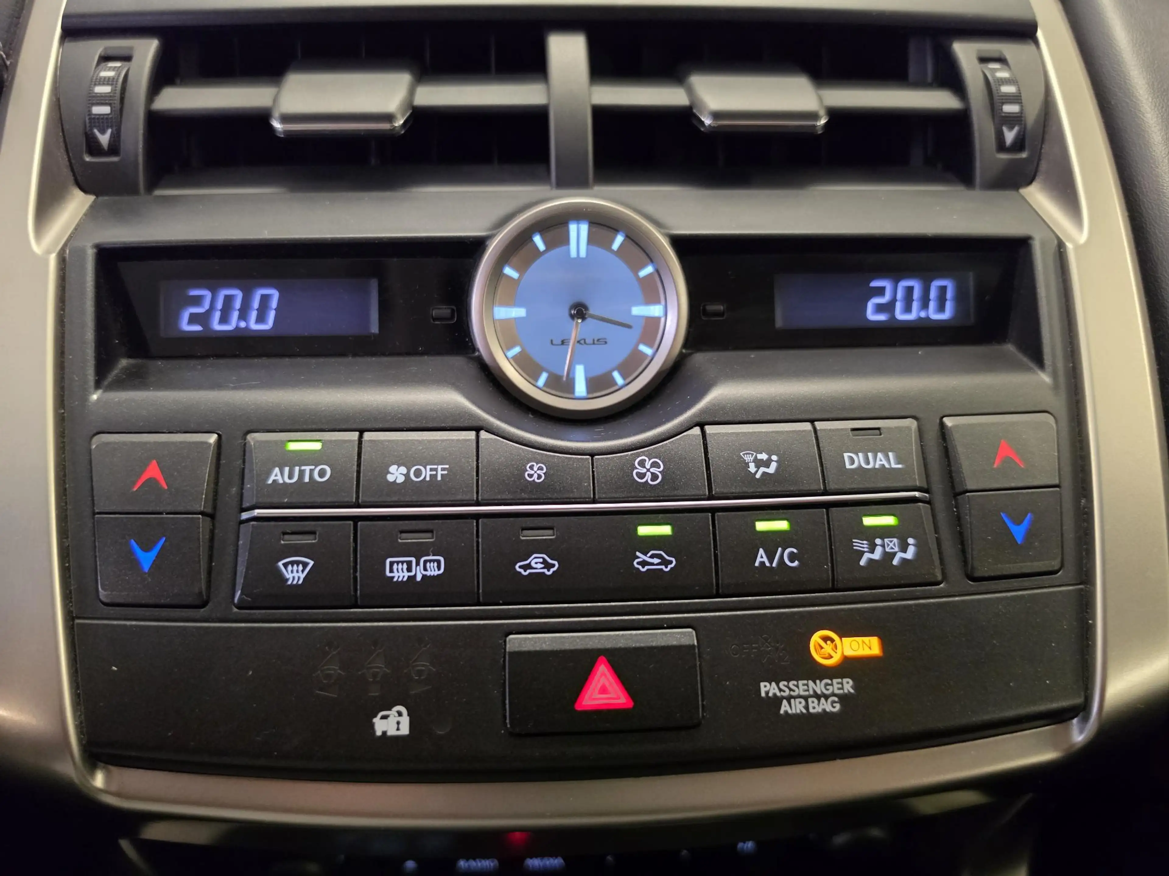 Lexus NX 300h | Navigatie | Climate Control | Cruise Control | A — photo 2