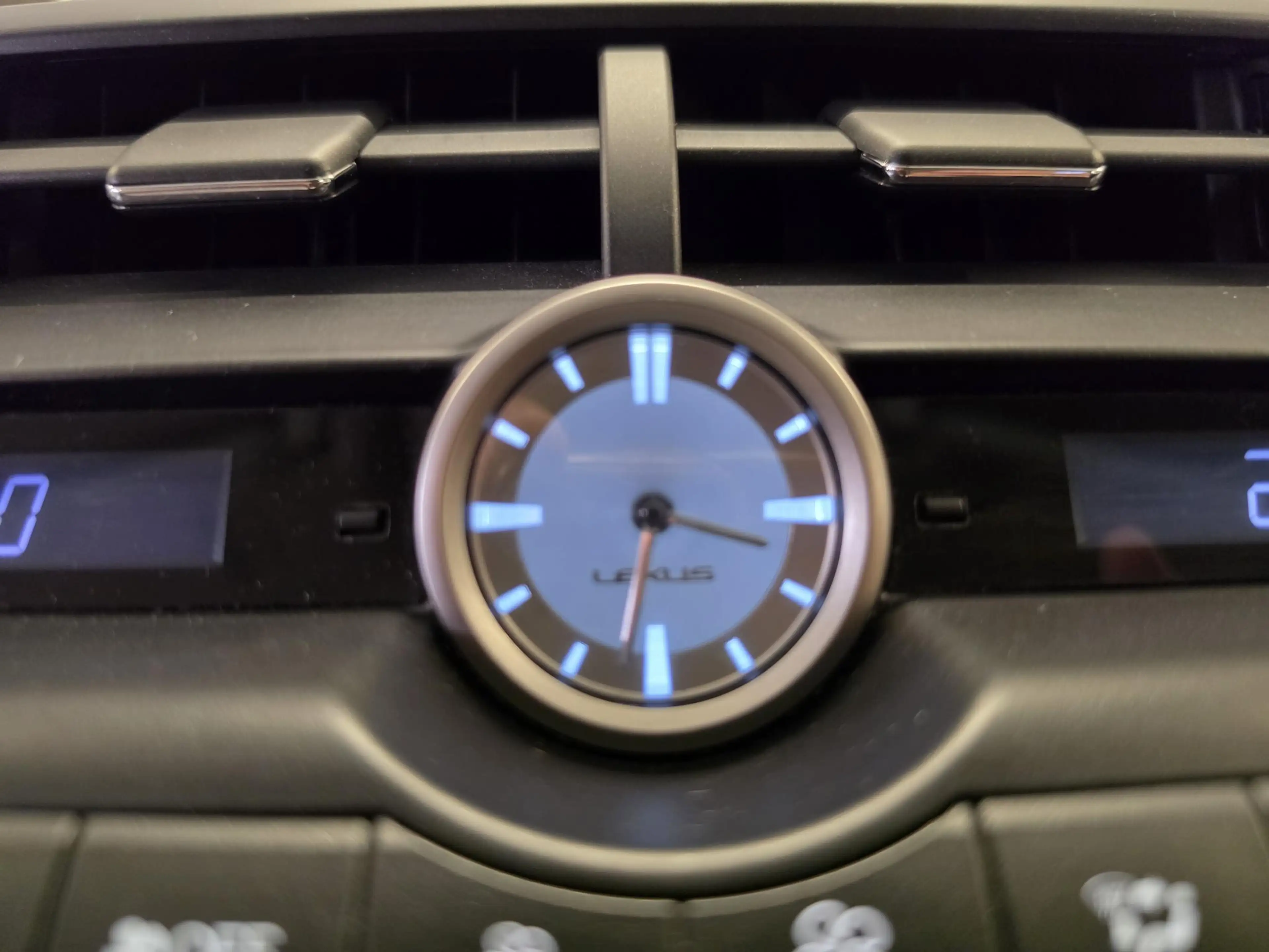 Lexus NX 300h | Navigatie | Climate Control | Cruise Control | A — photo 36