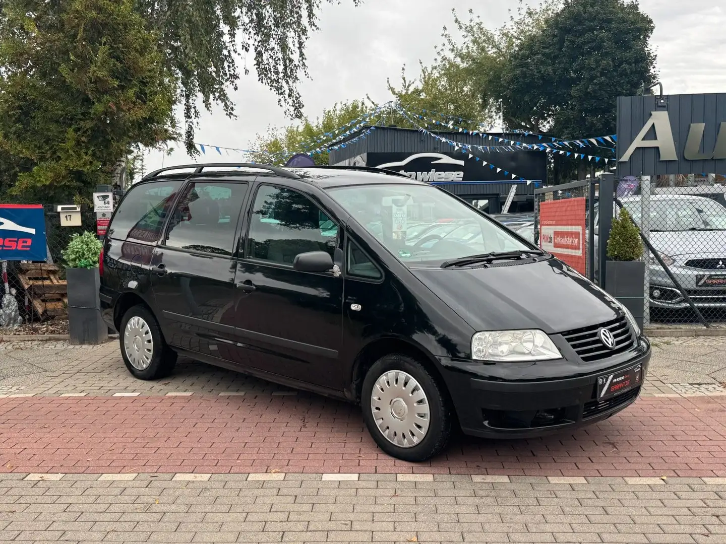 Volkswagen Sharan 2.0 Family*7xSitze*Klimaautomatik*OHNE HU Zwart - 1