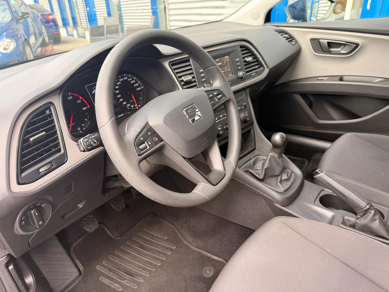 SEAT Leon 1.0 TSI *NUR 70.232 KM*TEMPOMAT*PDC*SZH* — photo 8