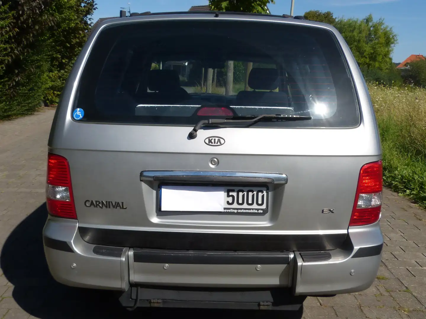 Kia Carnival CRDi EX Silber - 2