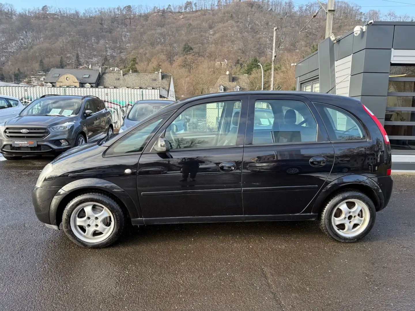 Opel Meriva Edition! TÜV NEU! Top Zustand! Schwarz - 2