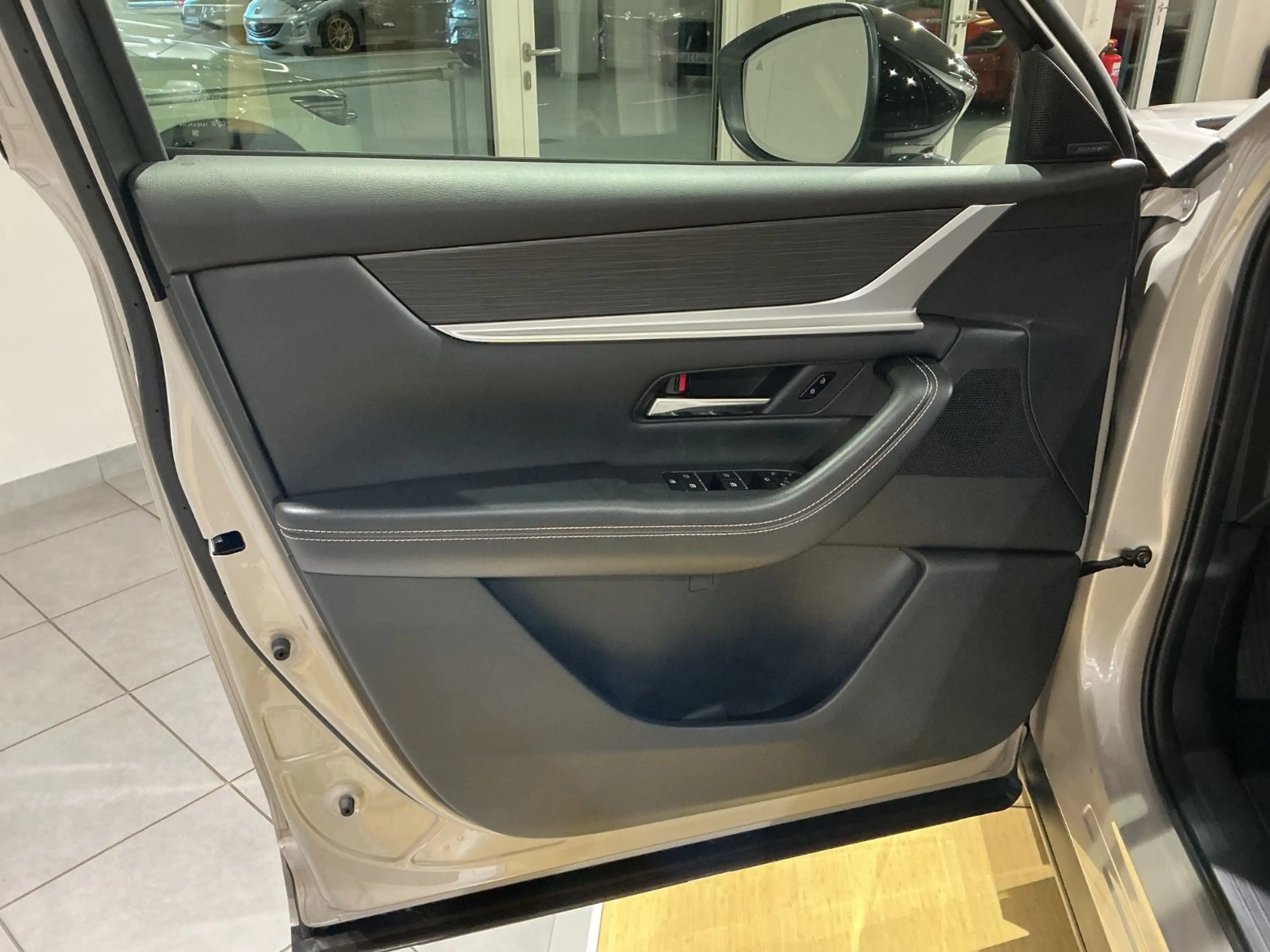 Mazda CX-60 Homura Plus*Schiebedach*AWD*Matrix*Sitzlü* — photo 11