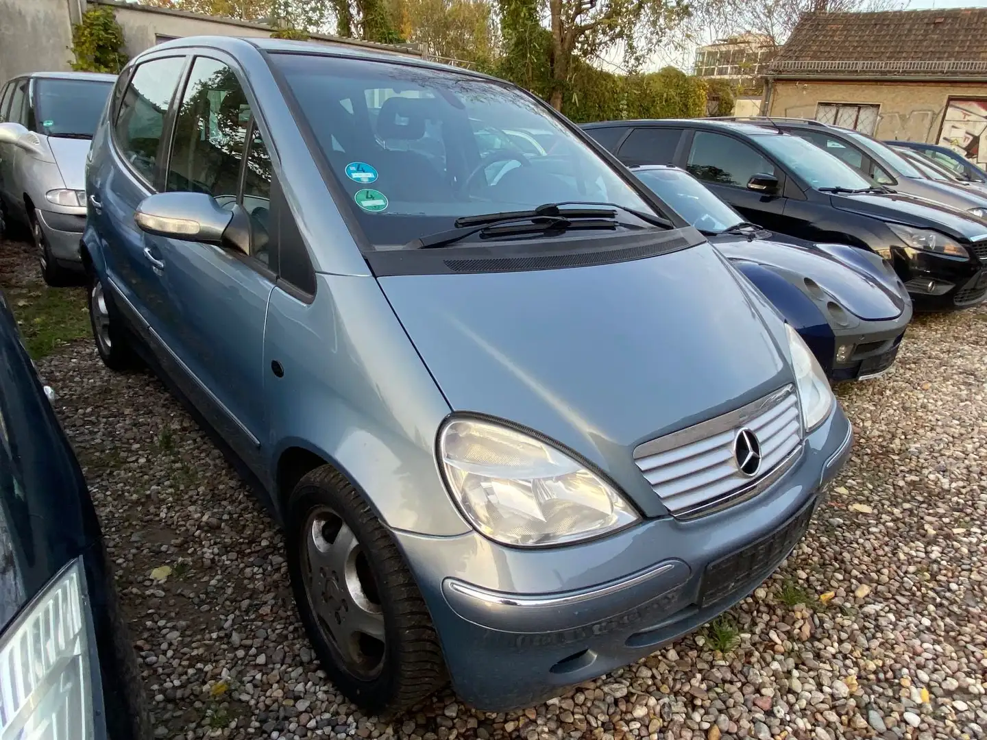Mercedes-Benz A 160 AVANTGARDE PICCADILLY Blau - 2