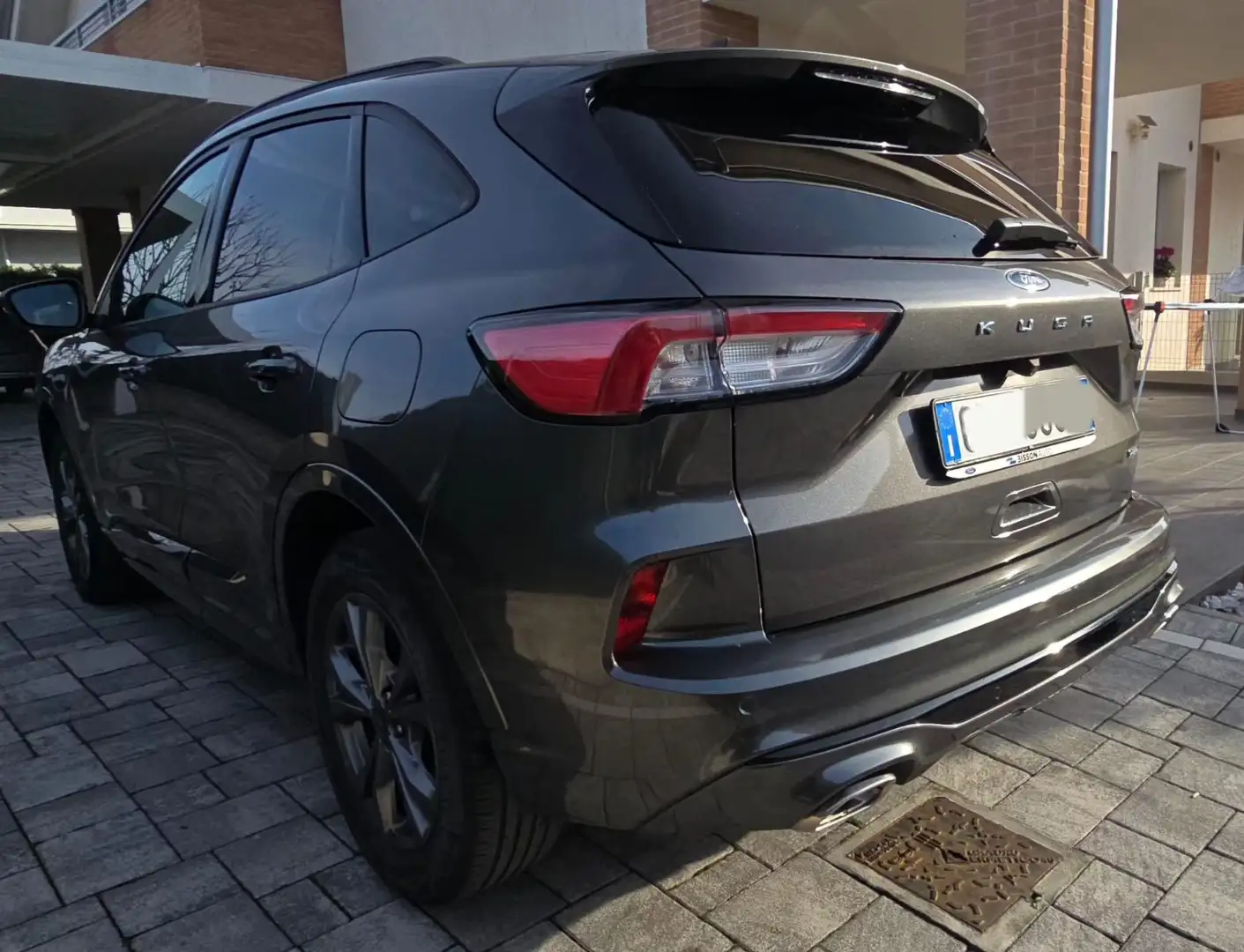 Ford Kuga Kuga 2.5 phev ST-Line Design 2wd 225cv cvt Grigio - 2