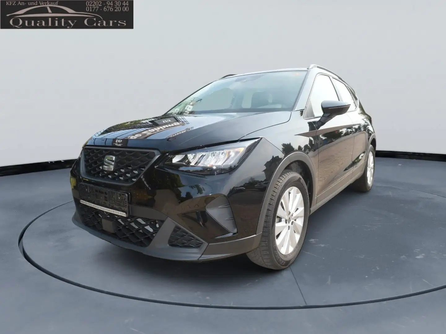 SEAT Arona Style, 22.000km. Schwarz - 1