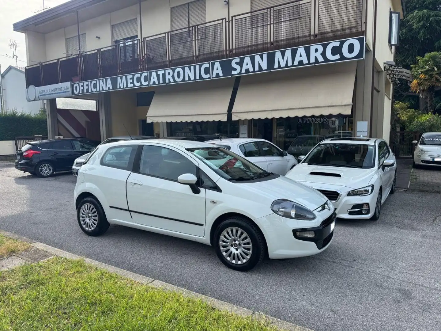 Fiat Punto Evo 1.2 3p. Start&Stop Blue&Me NEOPATENTATI Blanco - 1