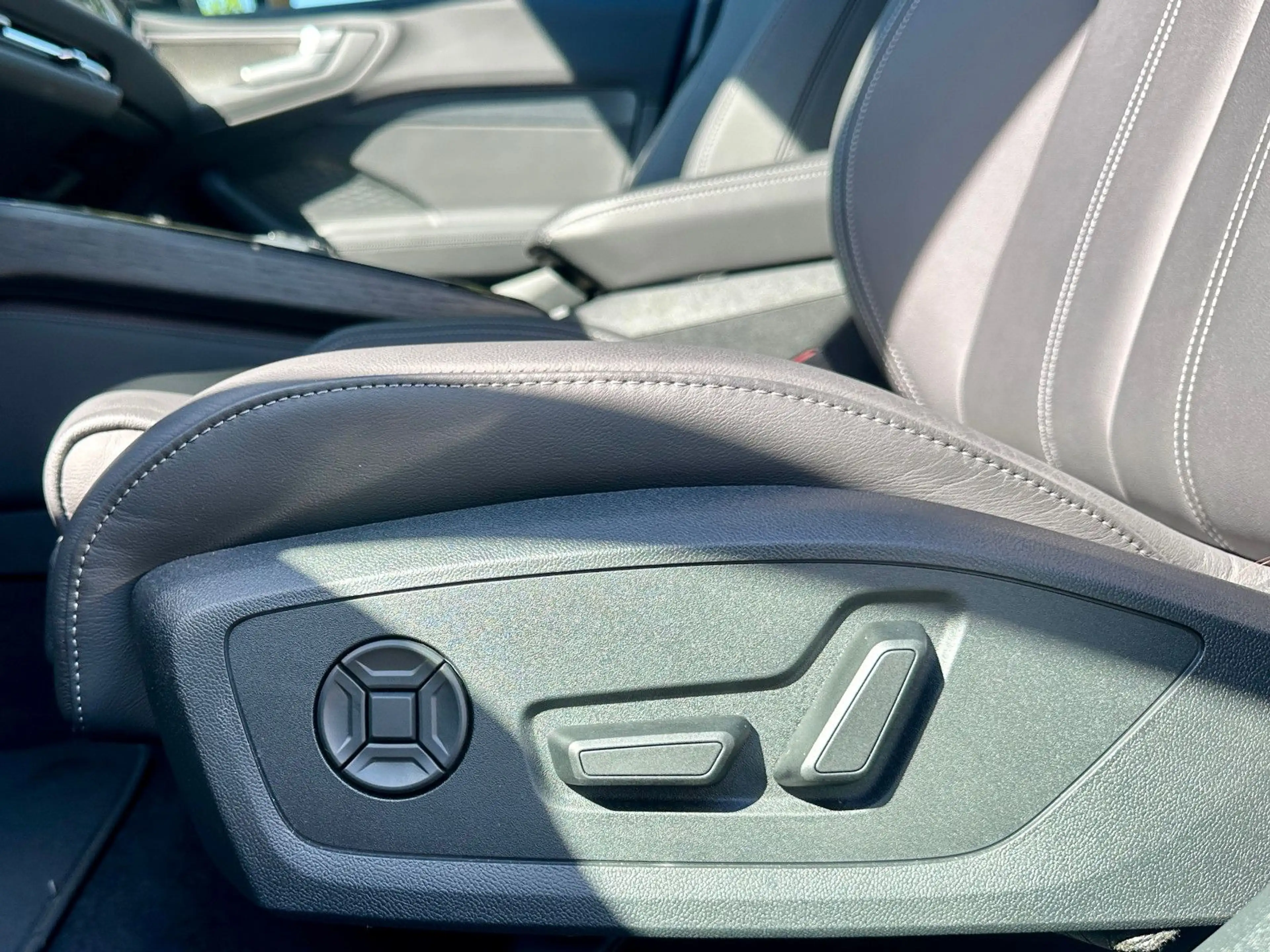 Audi A5 Avant TFSI qu EDITION ONE B&O MEMORY HuD — photo 13