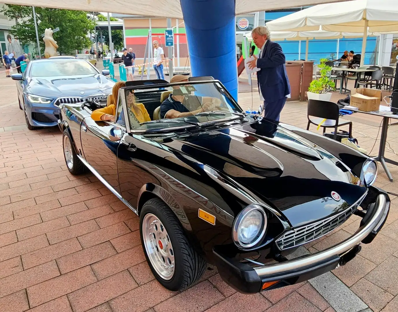 Fiat 124 Spider Spider America 2000 CC Nero - 2