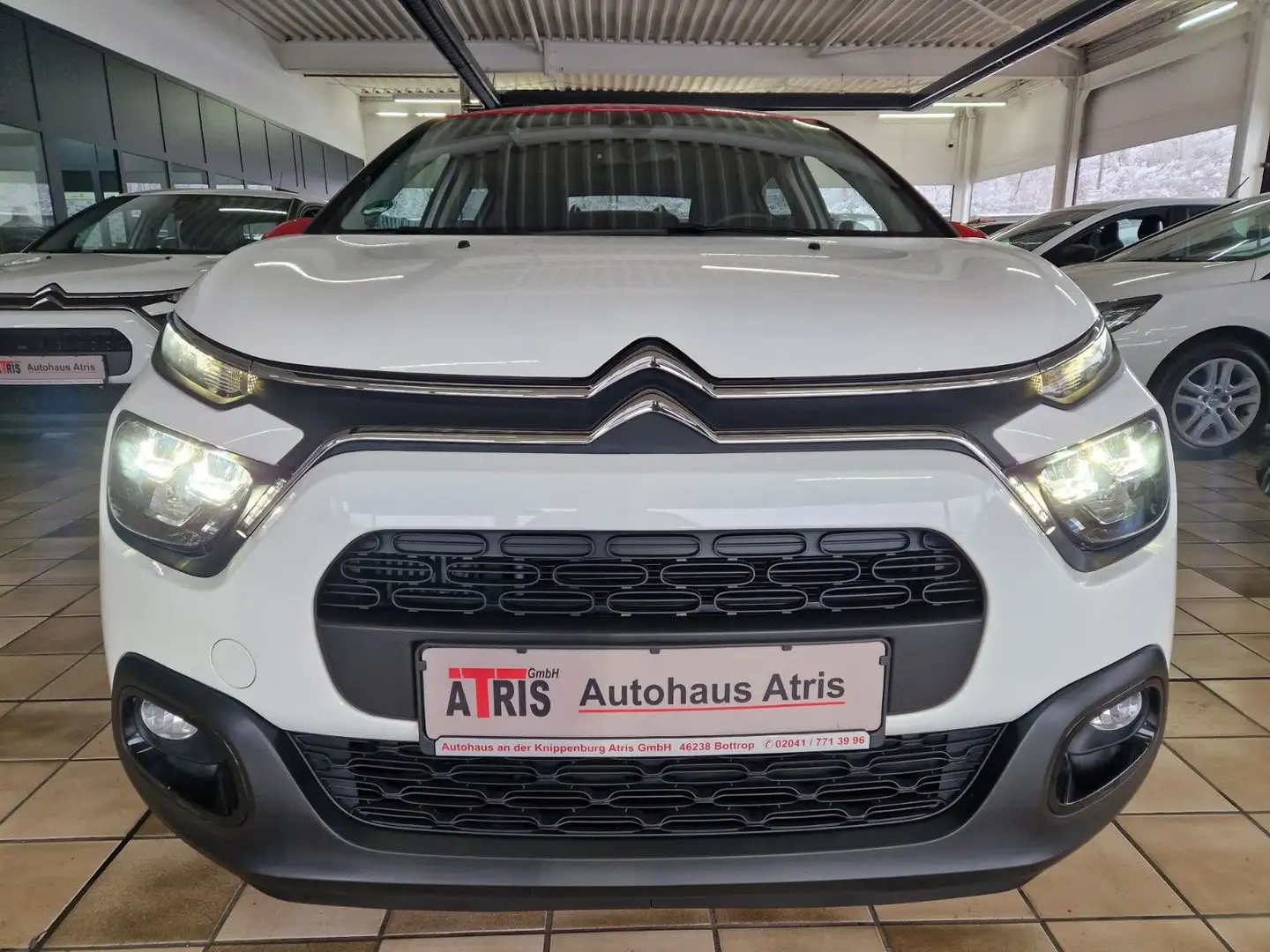 Citroen C3 Shine Pack Automatik-Navi-Kamera Weiß - 1