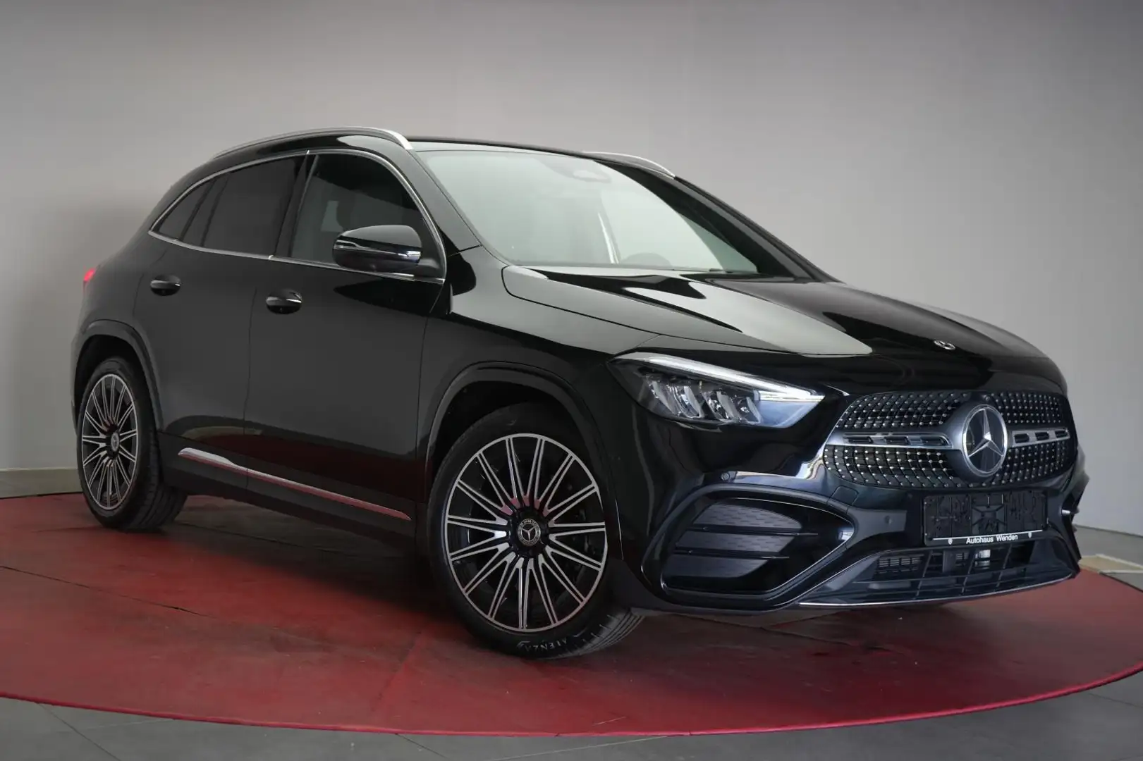 Mercedes-Benz GLA 200 7G-DCT AMG Navi/Distronic/Kamera/Lane/Si Negru - 1