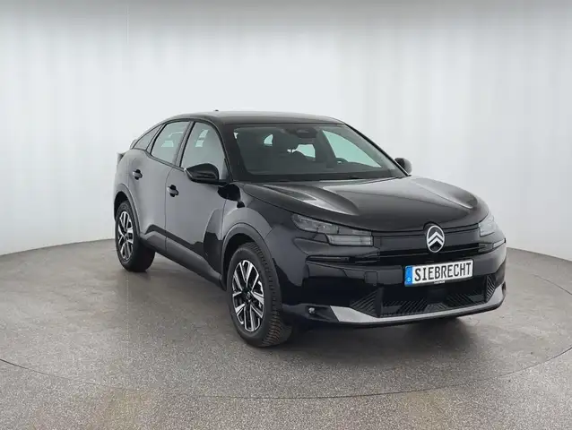 Citroen C4 view 3