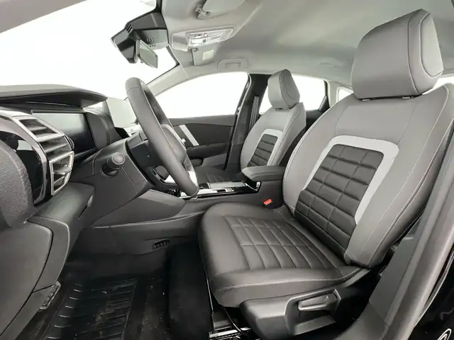 Citroen C4 view 8