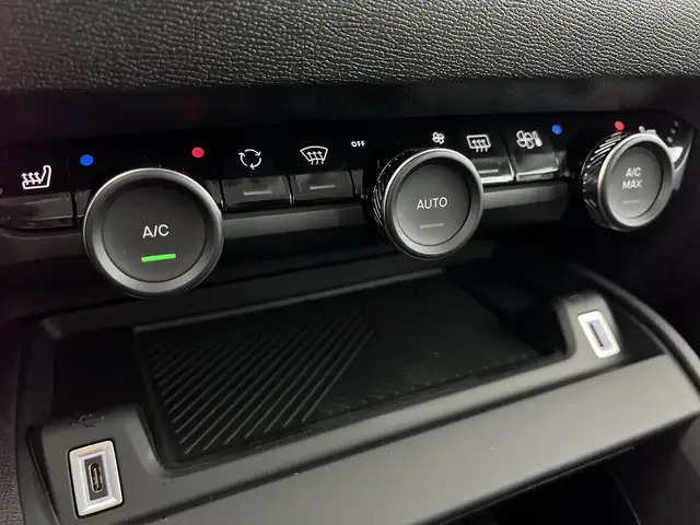Citroen C4 view 14