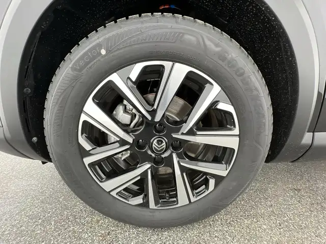 Citroen C4 view 6