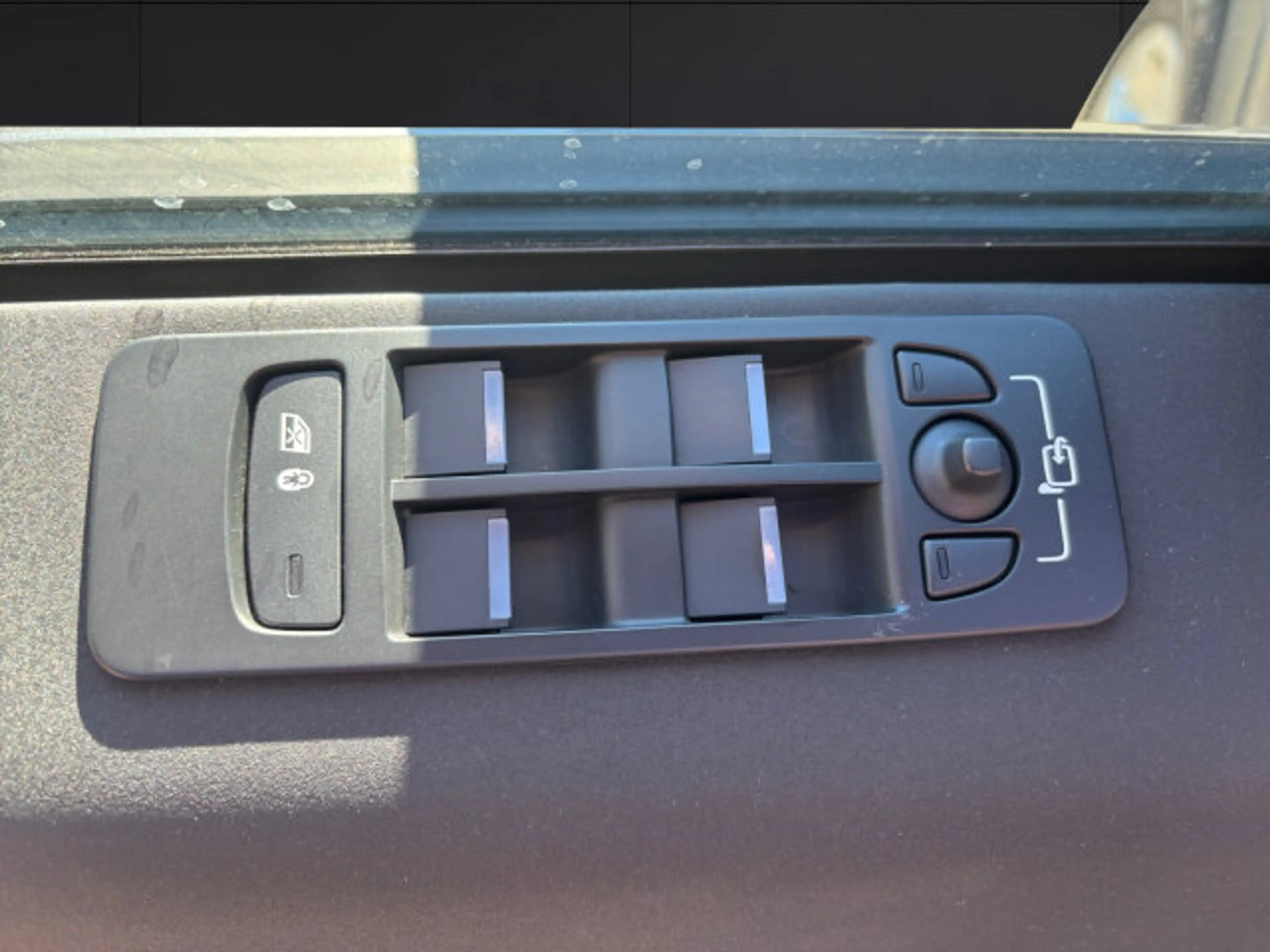 Land Rover Discovery Sport (SI)  2.0 Mild-Hybrid S AWD (NDH verk. Kindervater) — photo 9