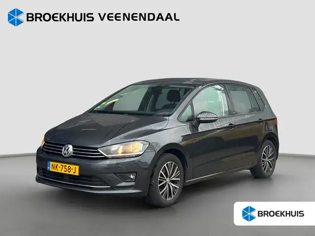 Volkswagen Golf Sportsvan 1.6 TDI Comfortline Automaat | Trekhaak | Cruise C