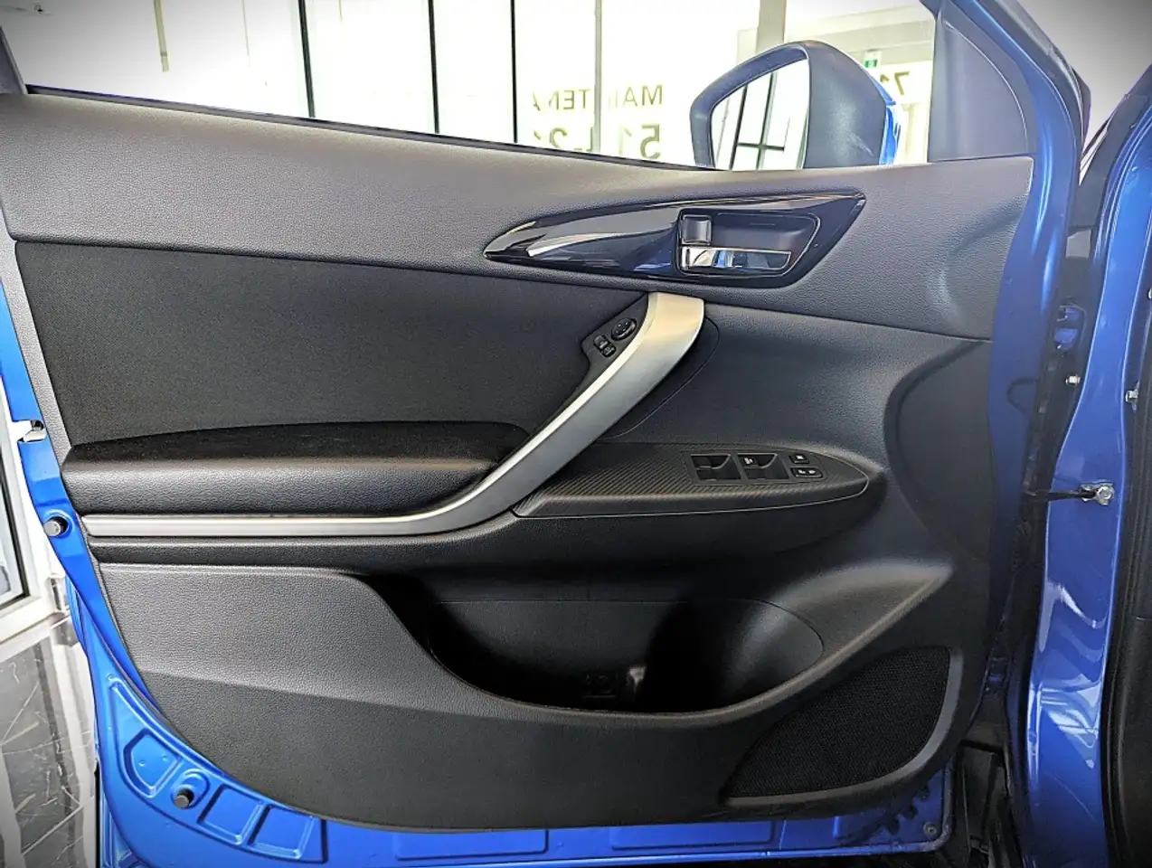 Mitsubishi Eclipse Cross photo Mitsubishi Eclipse Cross
