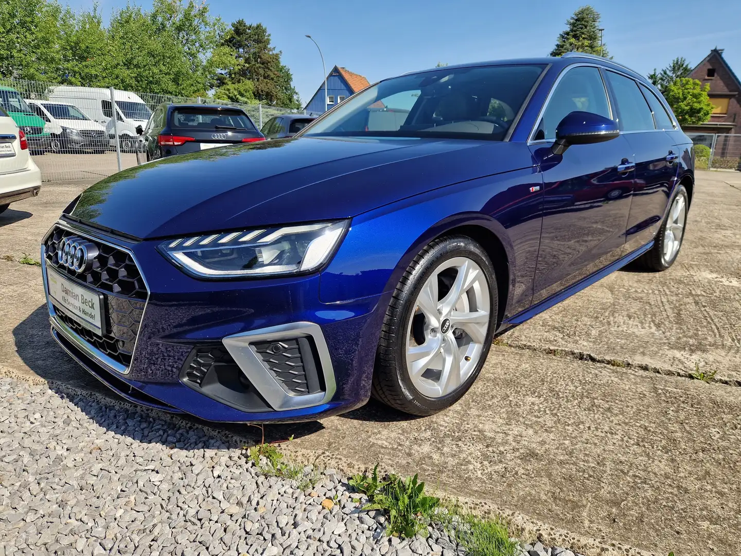 Audi A4 40 TDI quattro S line AHK, LED, Leder Bleu - 1