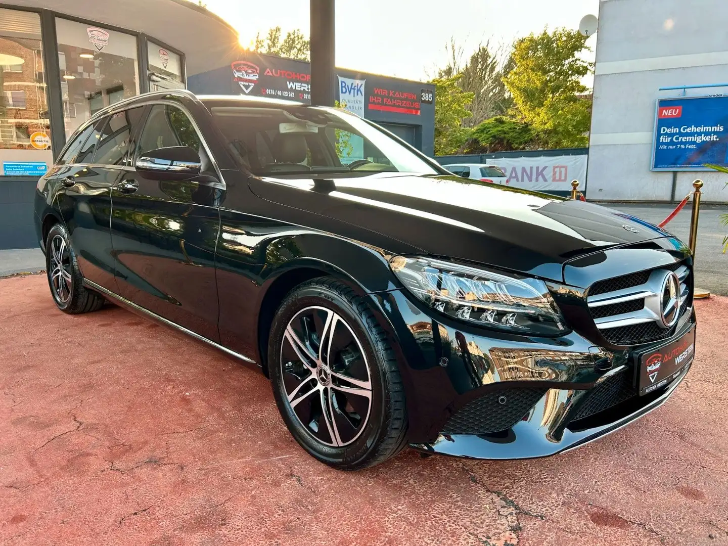 Mercedes-Benz C 180 T-Modell Avantgarde Business-Plus-Paket Negro - 1