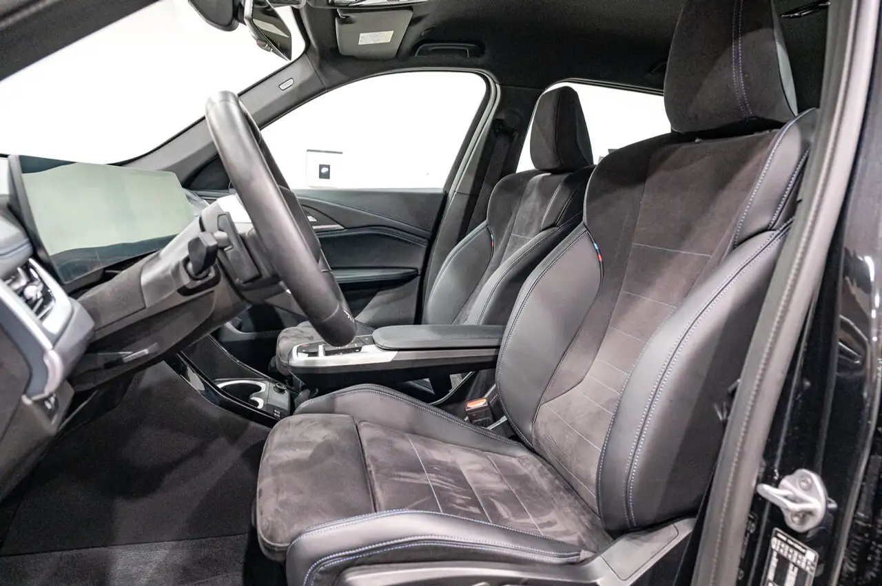 BMW X1 sdrive 18i M sport, keyless, camera, adaptive led 10