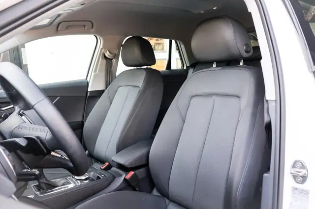 Audi Q2 view 12