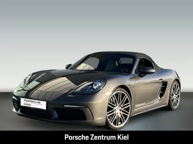 Porsche Boxster 718 S Sportabgas Sportfahrwerk 20-Zoll