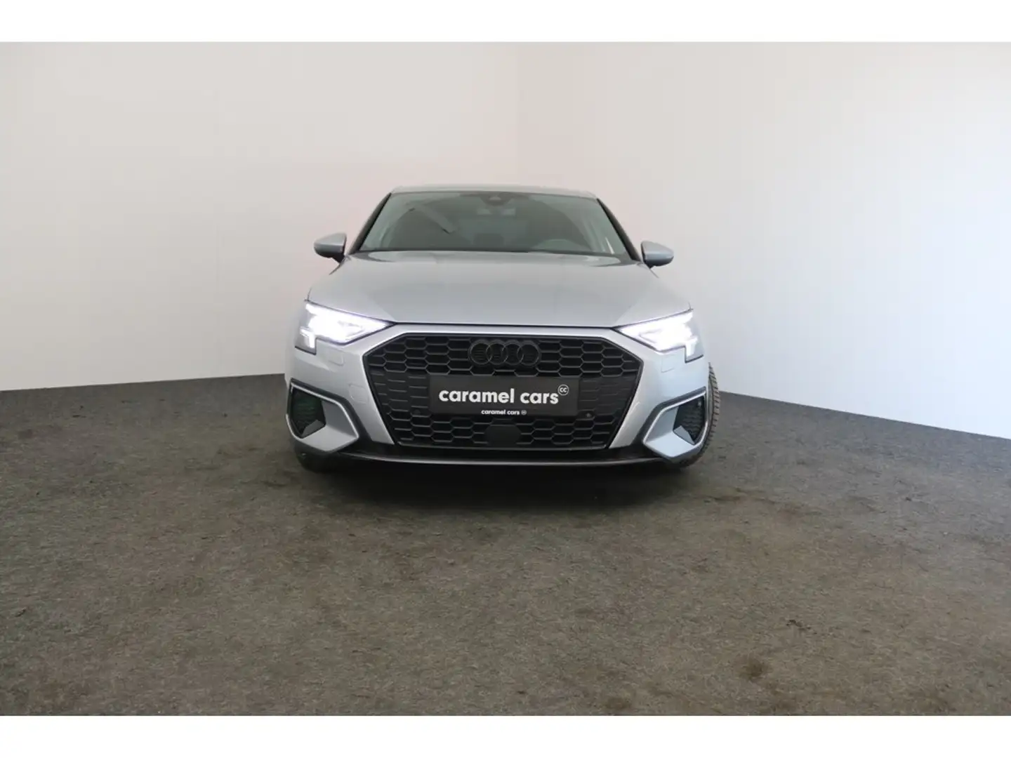 Audi A3 1.0 TFSI SPORTBACK AUTOMAAT *DAB*CARPLAY*CAMERA+SE Argent - 2