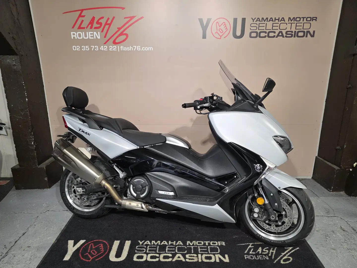 Yamaha TMAX 530 Gris - 1