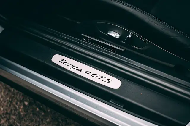 Porsche 991 911 991.1 Targa 4 GTS Coupé DSG Ansicht 36