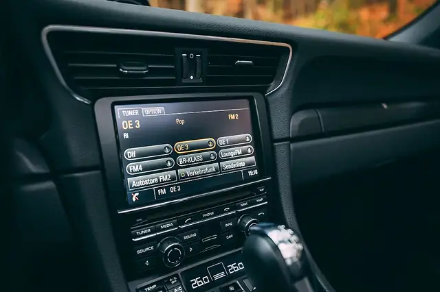 Porsche 991 911 991.1 Targa 4 GTS Coupé DSG Ansicht 31