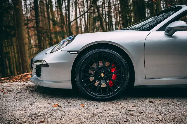 Porsche 991 911 991.1 Targa 4 GTS Coupé DSG Ansicht 3