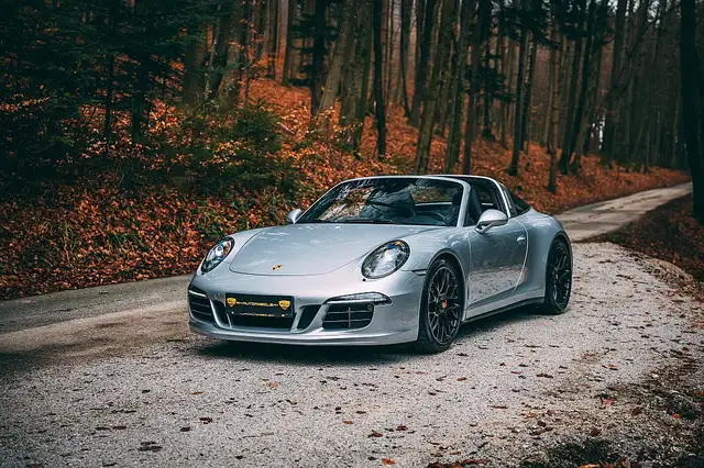 Porsche 991 911 991.1 Targa 4 GTS Coupé DSG Ansicht 2