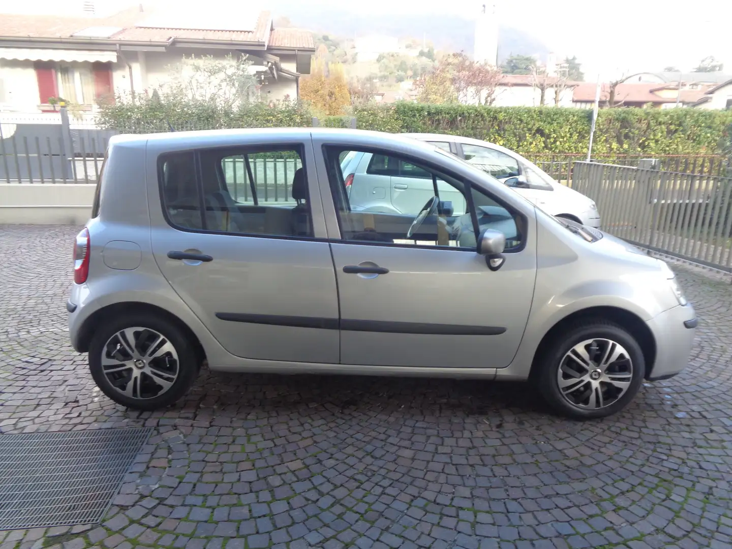 Renault Modus Modus 1.2 16v Dynamique OK NEO PATENTATI........ Plateado - 2