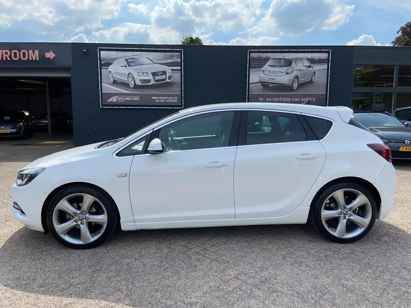 Opel Astra 1.4 Turbo GT 140 Pk 137.066 Kilometer n.a.p - 5-de Bianco - 1