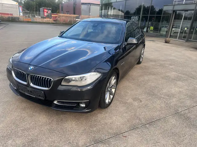 BMW 520 520d  Luxury Xenon Navi Leder Spurasist.H&K
