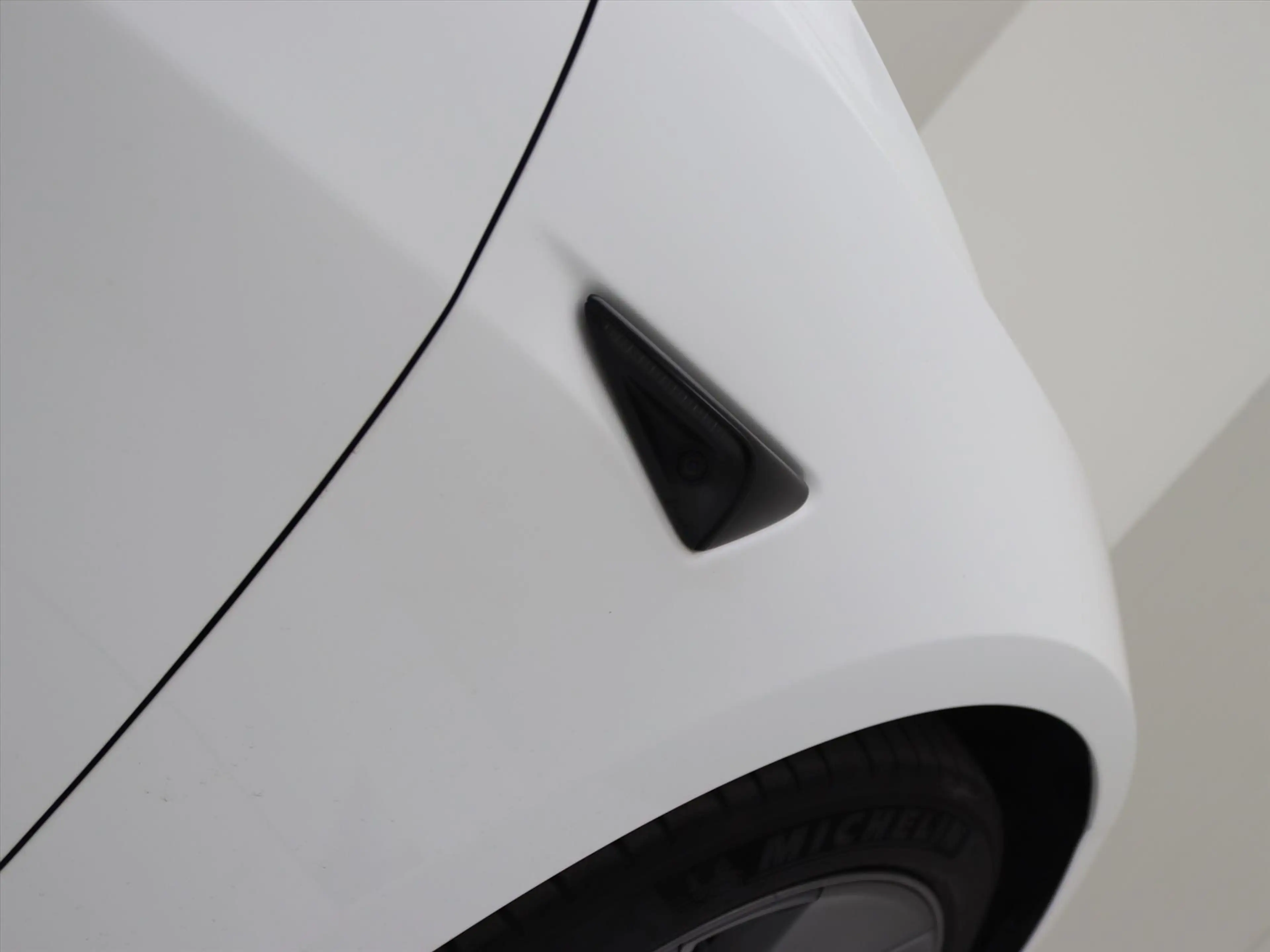 Tesla Model 3 Standard RWD Plus FACELIFT 92.1% SoH [ WIT LEDER+A — photo 27