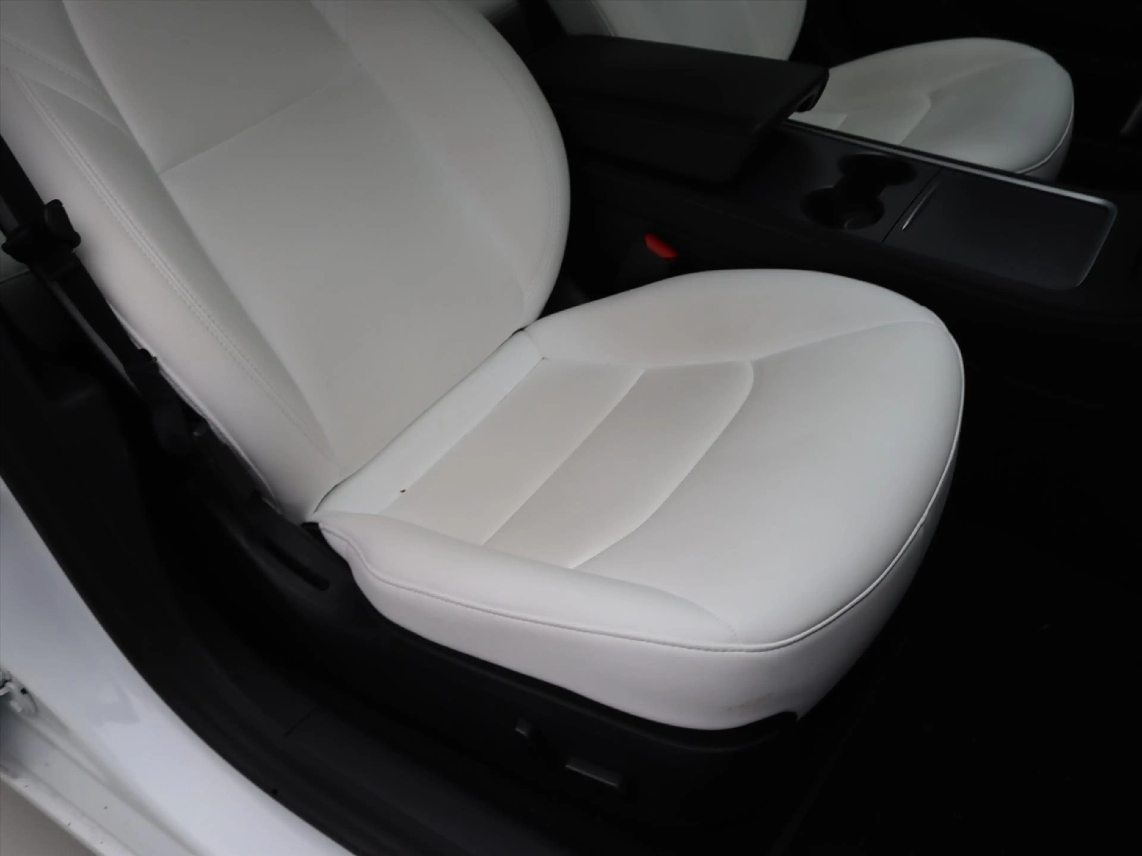 Tesla Model 3 Standard RWD Plus FACELIFT 92.1% SoH [ WIT LEDER+A — photo 16