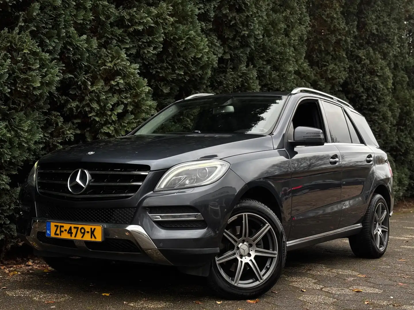 Mercedes-Benz ML 350 M-klasse CDI | Edition 1 | Pano | EURO 6 Grijs - 1