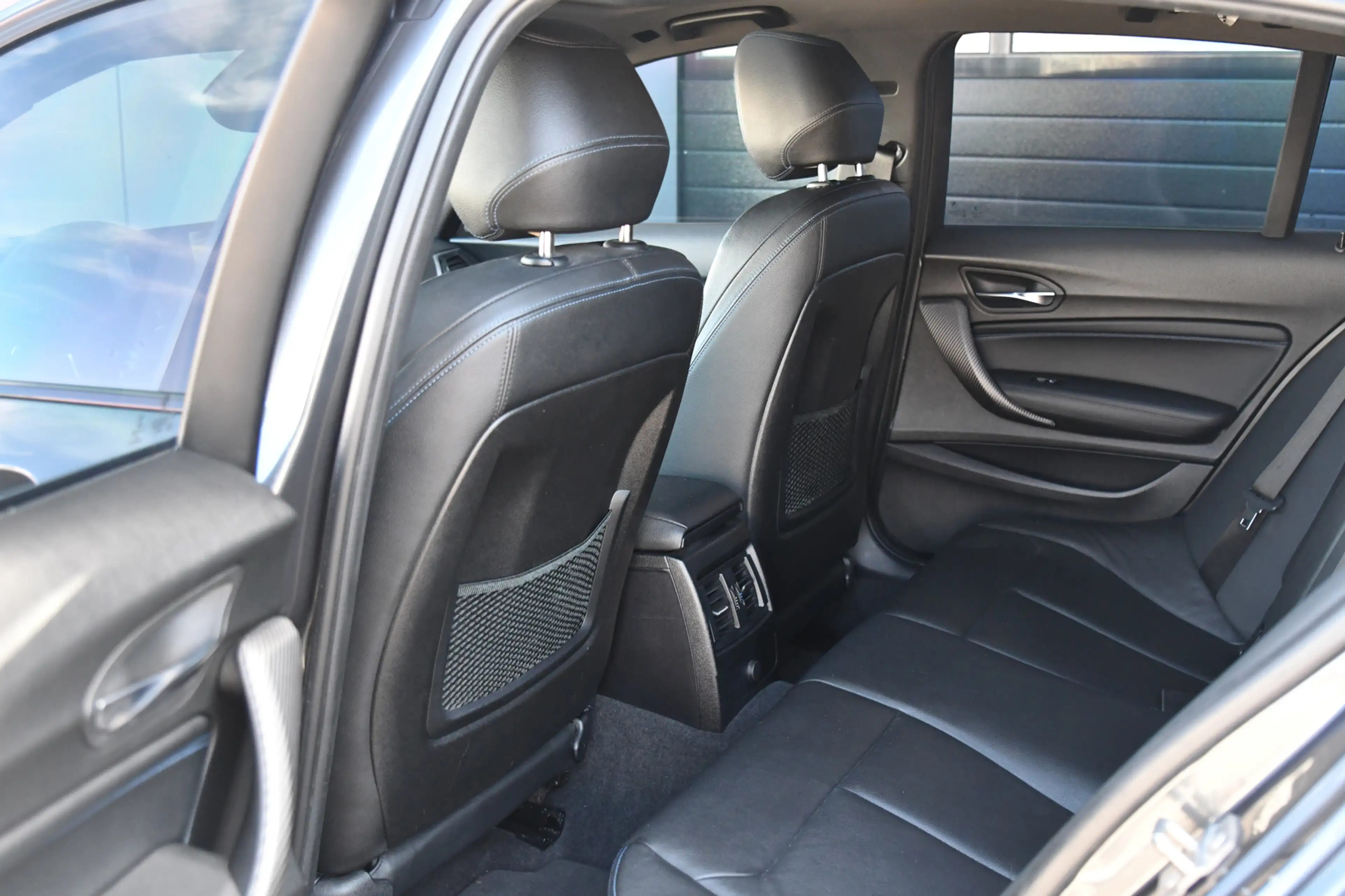 BMW 140 1-serie M140i High Executive, LCI2, Pano, Carbon, — photo 23