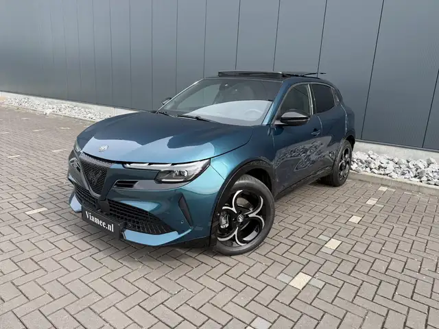 Alfa Romeo Junior