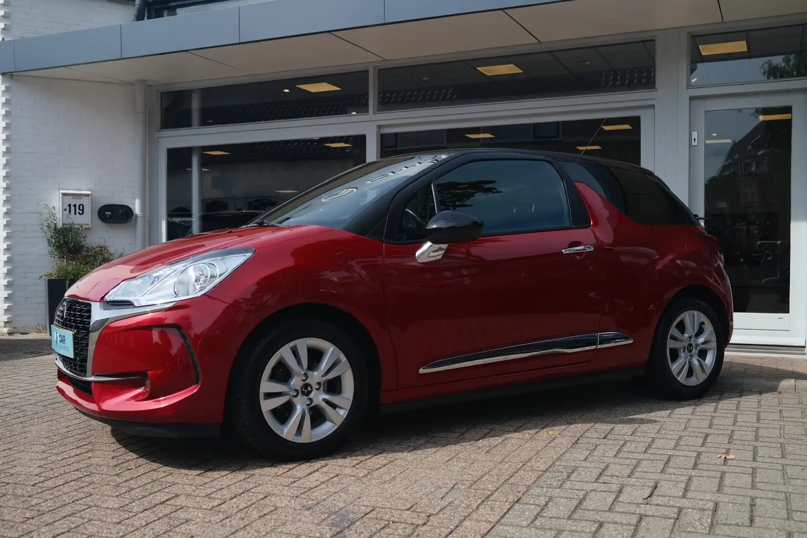 Citroen DS3 PT 110 So Chic Navi | Sensoren | Sportstoelen | LM Rood - 2