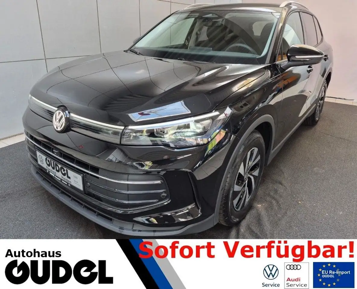 Volkswagen Tiguan 2.0 TDI"Life"ACC AHK App LaneASS Rear — photo 1 of 15