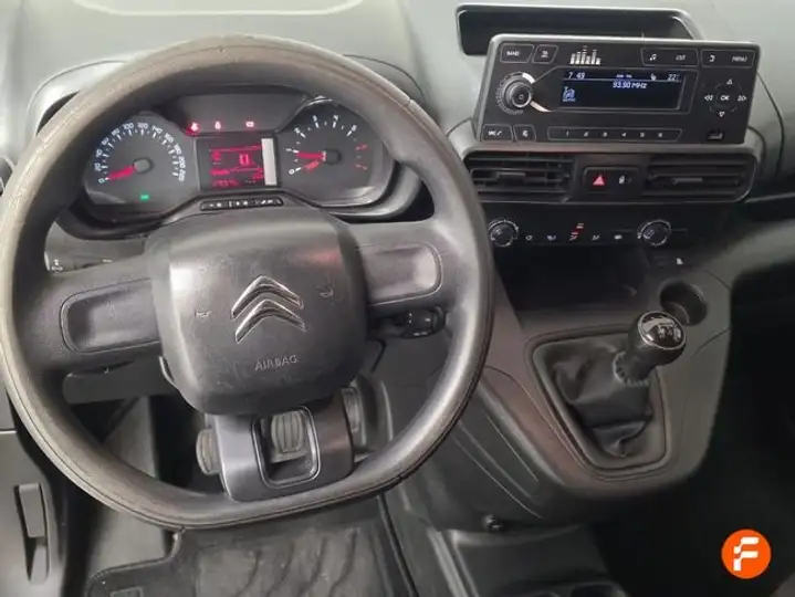 Citroën Berlingo 2021, foto 11