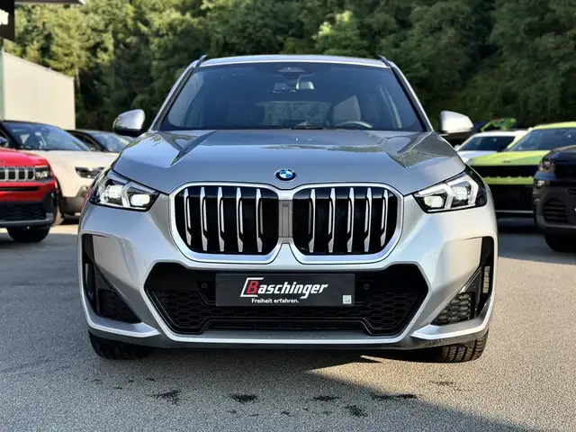 BMW X1 view 2