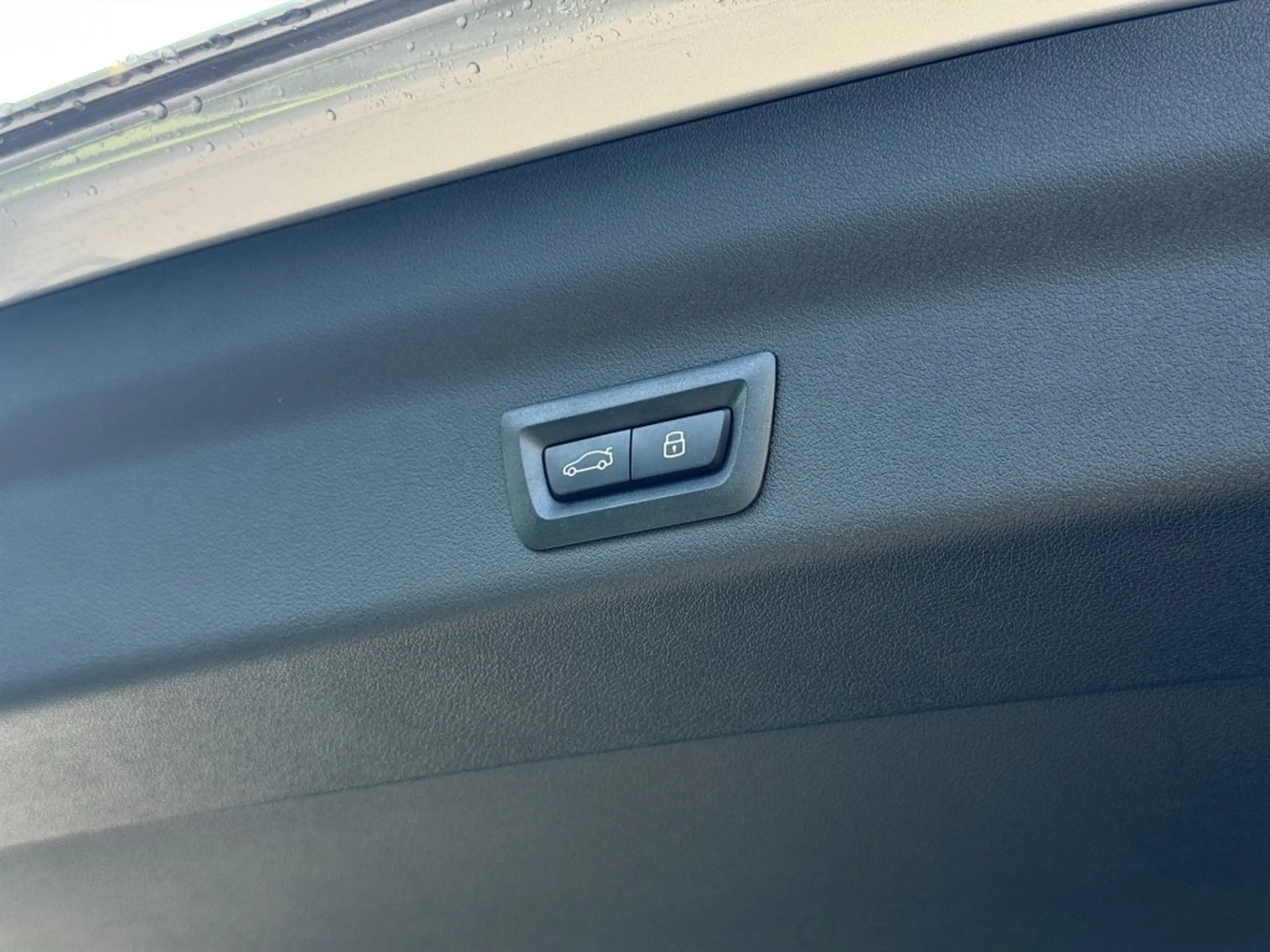 BMW X1 BMW X1 sDrive18i M-Paket — photo 9